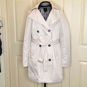 The Limited Short Trench Coat Size Small